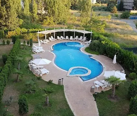 Zoya Σάνι Μπιτς
